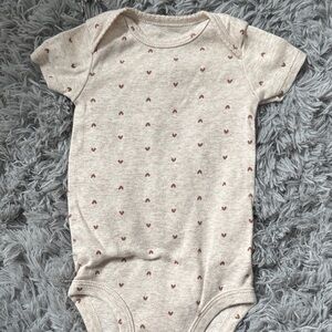 Charming Beige Heart Print Baby Bodysuit